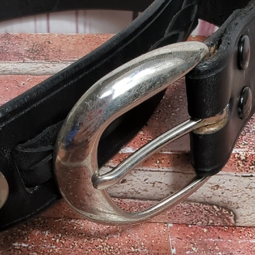 Vintage Full‎ Grain Black Leather Belt with Buffalo Nickel Conchos Southwest 46